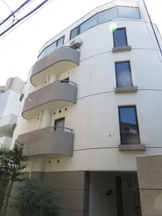 パティオ・デ本郷【1階】の外観