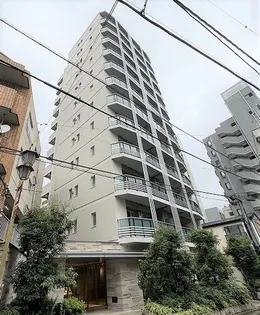 ライオンズ早稲田ミレス【2階】の外観