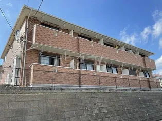 シャレー ヤマタキの画像