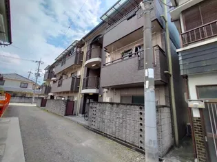 カトル・セゾン【2階】の外観