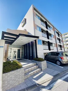 ザ・ミレニアム元今泉【3階】の外観