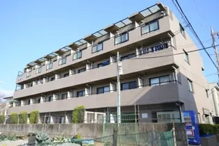 ルーブル都立家政の画像