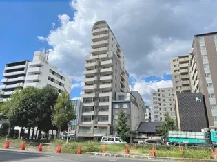 ピュアコート五条【5階】の外観