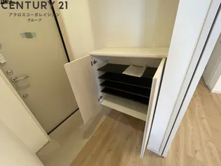 ザ・アパートメント今津【2階】の内装