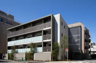 コスモグラシア学芸大学【1階】の外観