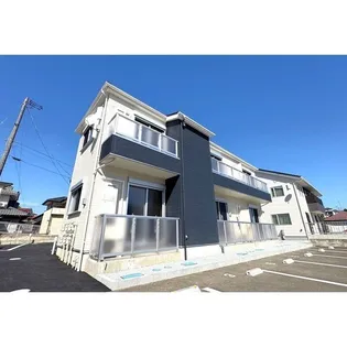 アムールアピスの画像