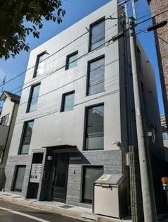 プレジール三軒茶屋【2階】の外観