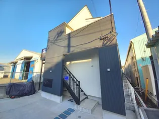 神奈川県横浜市鶴見区駒岡2【アパート】の外観