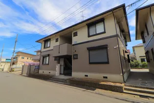 アーバンヒルズ II【2階】の外観