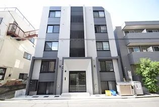 ブルーフェザーマンション【4階】の外観