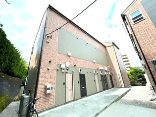 クリークバレー【2階】の外観