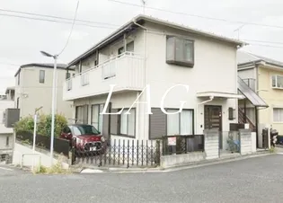 サンアームス【2階】の外観