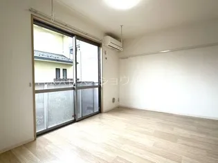 ラ・スペランツァ【1階】の内装