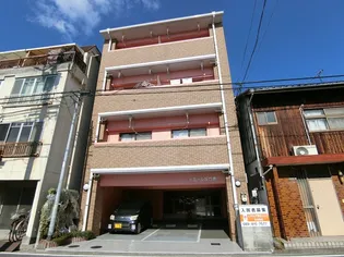 ドミールN竹原【4階】の外観