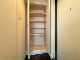 フラット裏参道3・22【4階】の内装