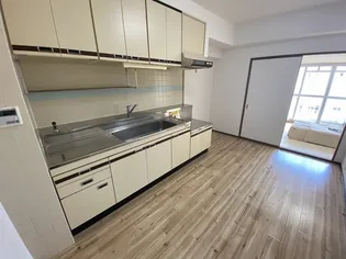 光町ハイム【7階】の居間