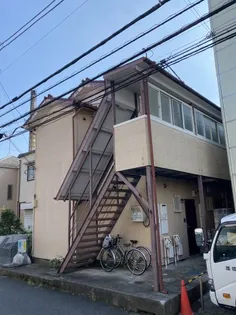 イーストワン【2階】の外観