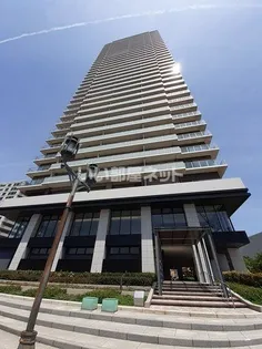 兵庫県神戸市中央区東川崎町1【マンション】の外観