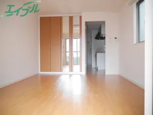 メゾン・ド・ボヌール【2階】の居間