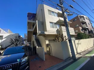 ヴィラ赤津【3階】の外観