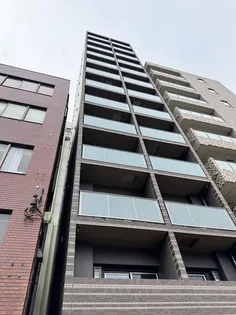 東京都豊島区巣鴨1【マンション】の外観