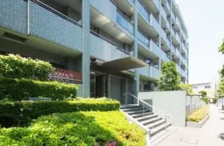 グリーンヒルズ目白【1階】の外観