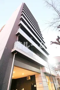 東京都新宿区西早稲田3【マンション】の外観