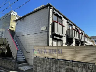 ロイヤル四谷【1階】の外観