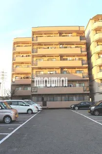 ファミール東海の画像