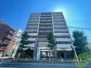 プレサンスKOBEティアラ【3階】の外観