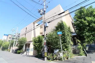 エスカーラの画像