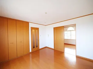 フォアサイト神峰【1階】の内装