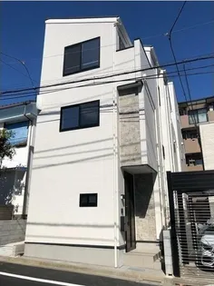 東京都新宿区西落合2【一戸建】の外観