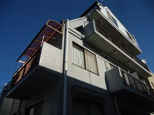 レジデンス新川【1階】の外観