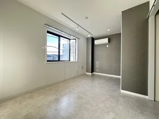 フランシール越野【2階】の居間