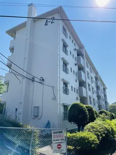 西三田住宅4街区2号棟【5階】の外観