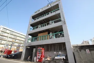 アメニティ吉島通り【4階】の外観