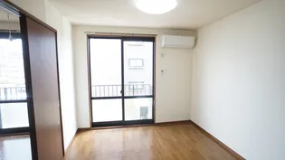 サンライズ日永【1階】の居間