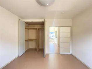 ハイツ ジョイフル【1階】の内装