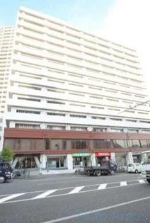 東京都新宿区富久町【マンション】の外観