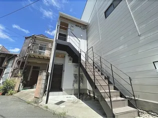 泉殿ハイツ【2階】の外観