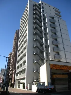 アッパルタメントベラヴィスタ【6階】の外観