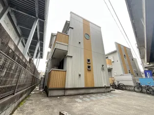 クレフラスト愛宕橋C【1階】の外観