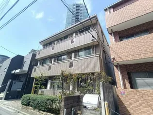 ベルハイム六本木【2階】の外観