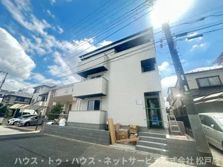 リディアコート馬橋【1階】の外観