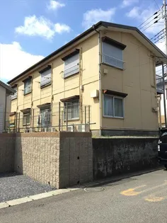 鶴川ハイツ【1階】の外観