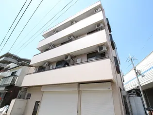 モンピエスMの外観