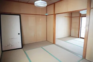 コーポあかねの居間