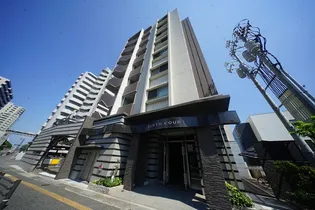 アースコートディアキャナル下関【2階】の外観