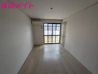 アーバンステージICHIKAWA A棟【1階】の内装